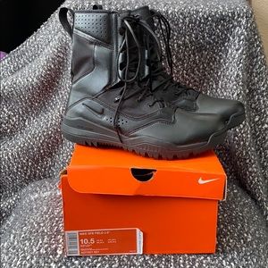 Men’s Nike tactical lace up boots
